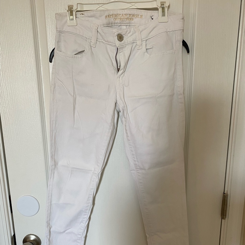 American Eagle White Jean Jeggings